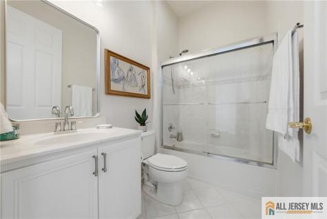 22 Edgemere Drive South Brunswick NJ 08824