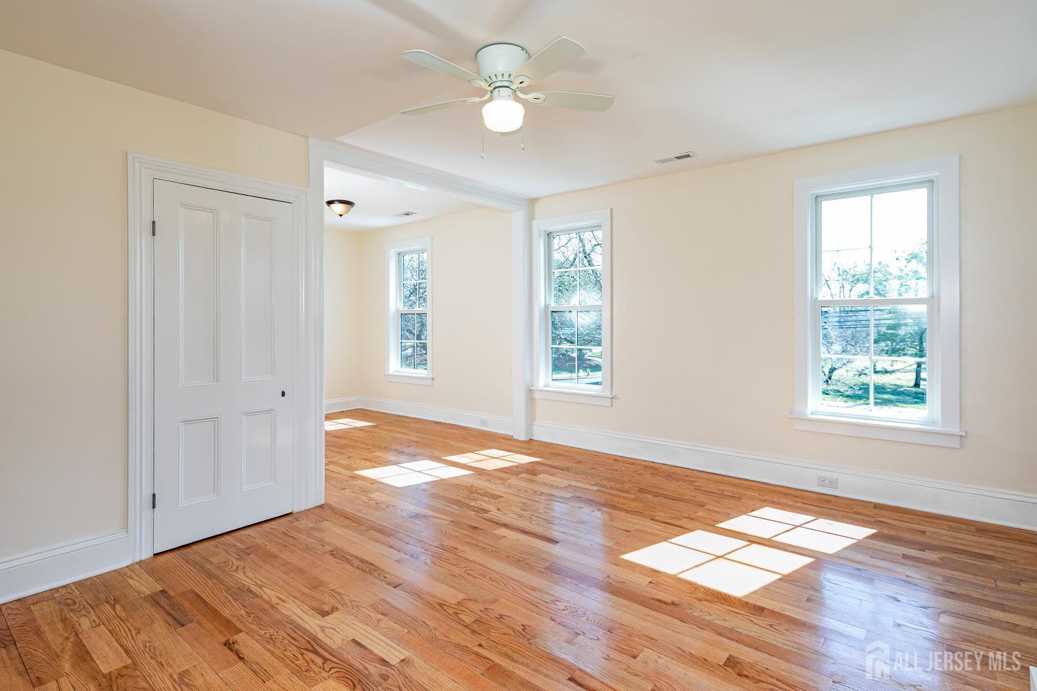 784 Ridge Road South Brunswick NJ 08852