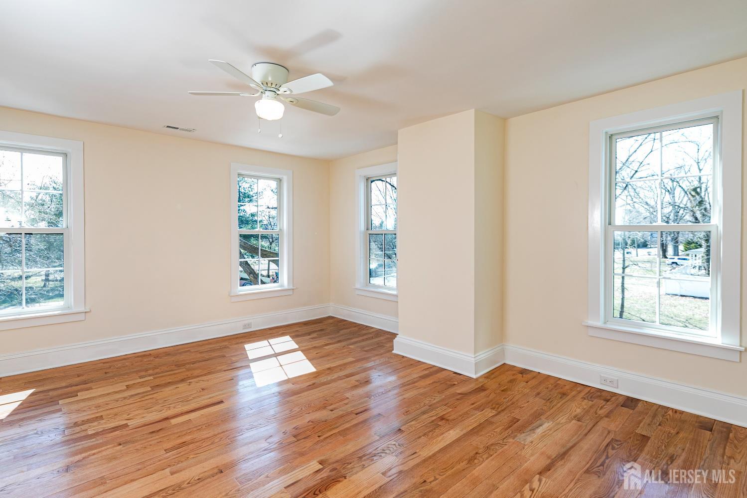 784 Ridge Road South Brunswick NJ 08852