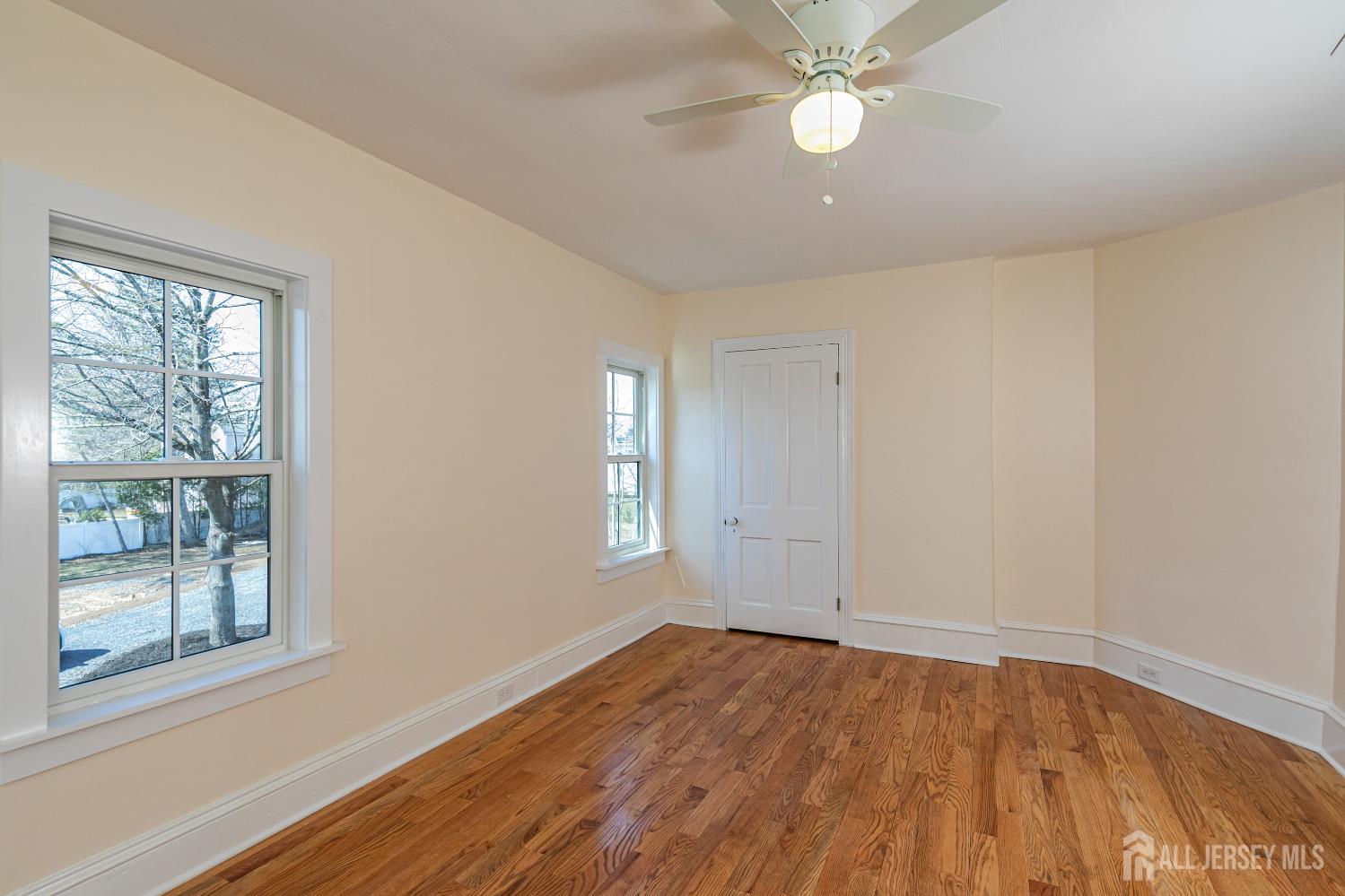 784 Ridge Road South Brunswick NJ 08852