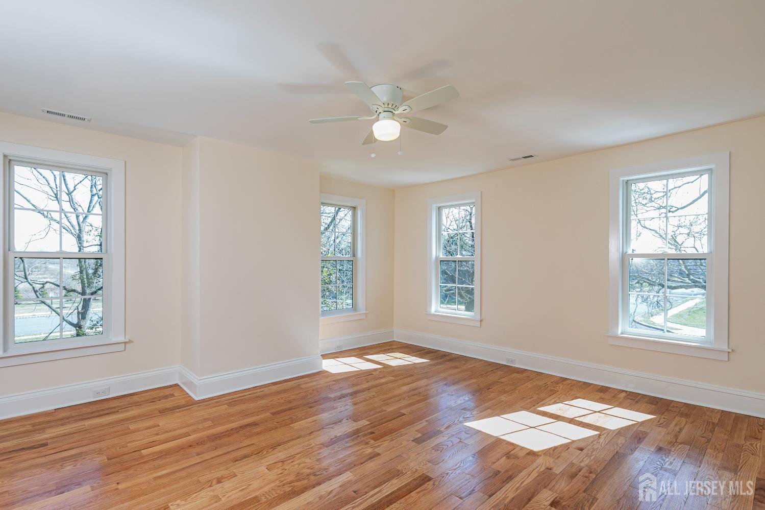 784 Ridge Road South Brunswick NJ 08852