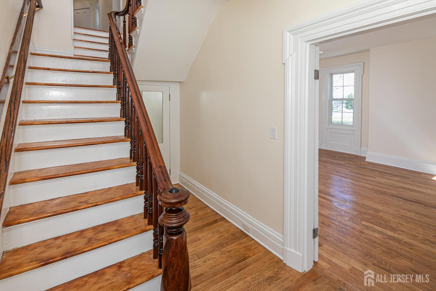 784 Ridge Road South Brunswick NJ 08852