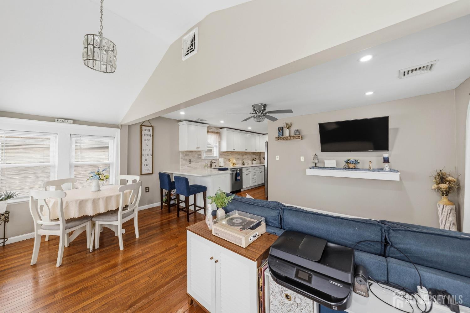 284 Shoreland Circle Old Bridge NJ 08879