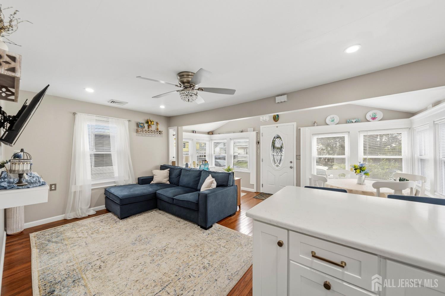 284 Shoreland Circle Old Bridge NJ 08879