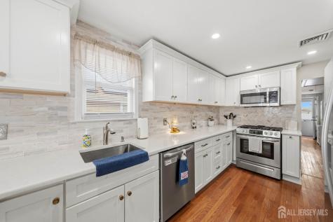284 Shoreland Circle Old Bridge NJ 08879