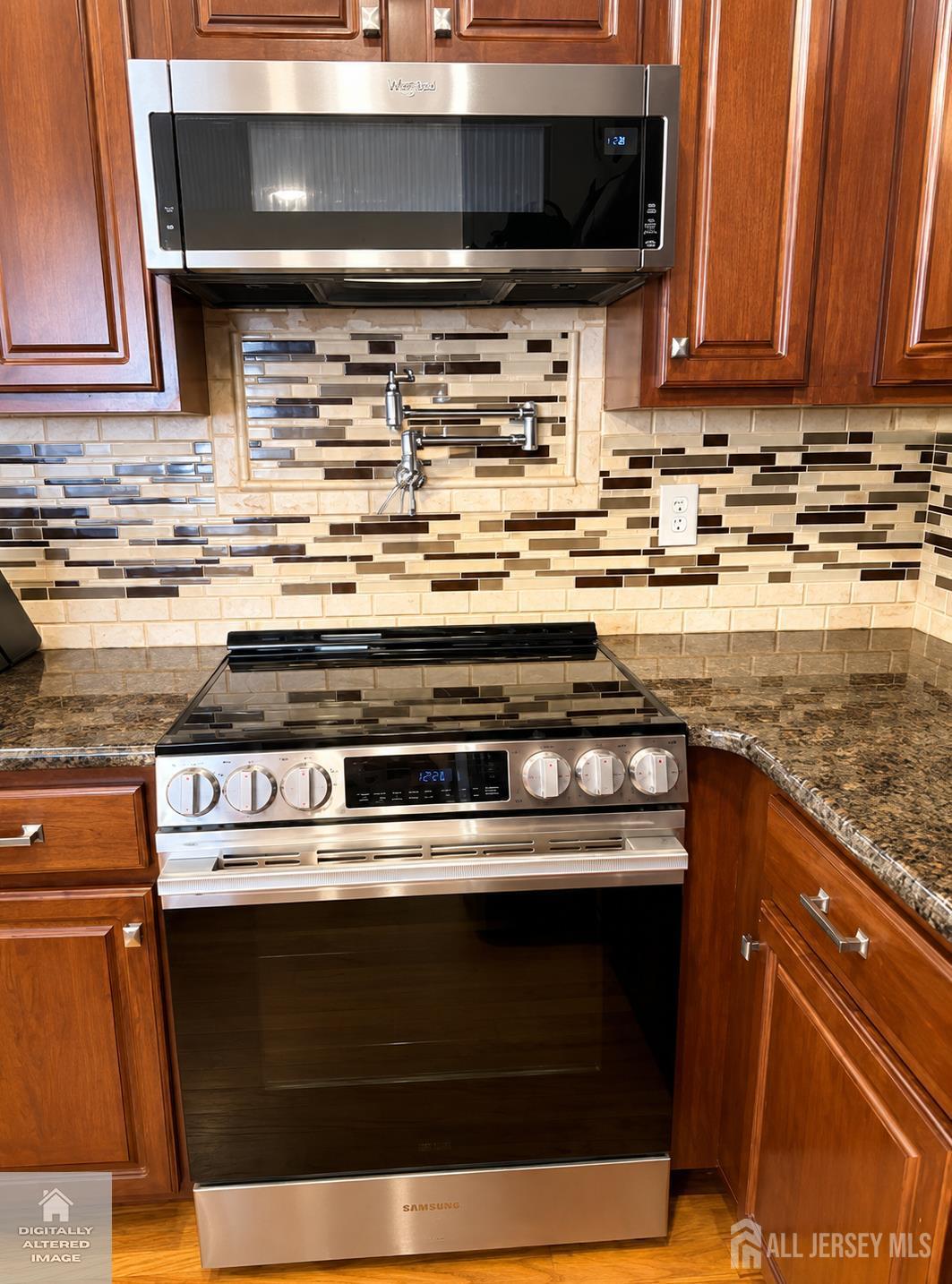 402 Thomas Street Perth Amboy NJ 08861