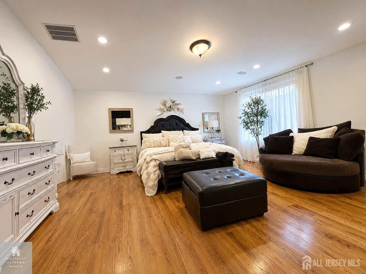 402 Thomas Street Perth Amboy NJ 08861