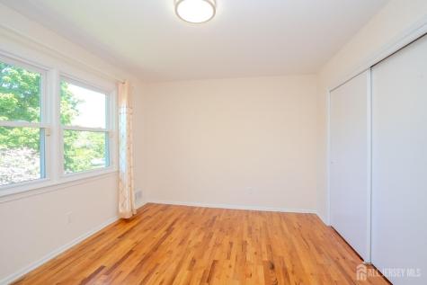 14 Dov Place South Brunswick NJ 08824