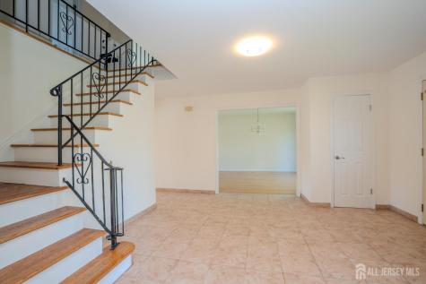 14 Dov Place South Brunswick NJ 08824