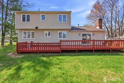 16 Mckinley Street Edison NJ 08820