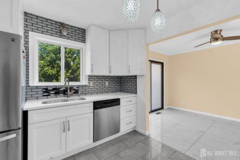 15 Rolfe Avenue Highland Park NJ 08904