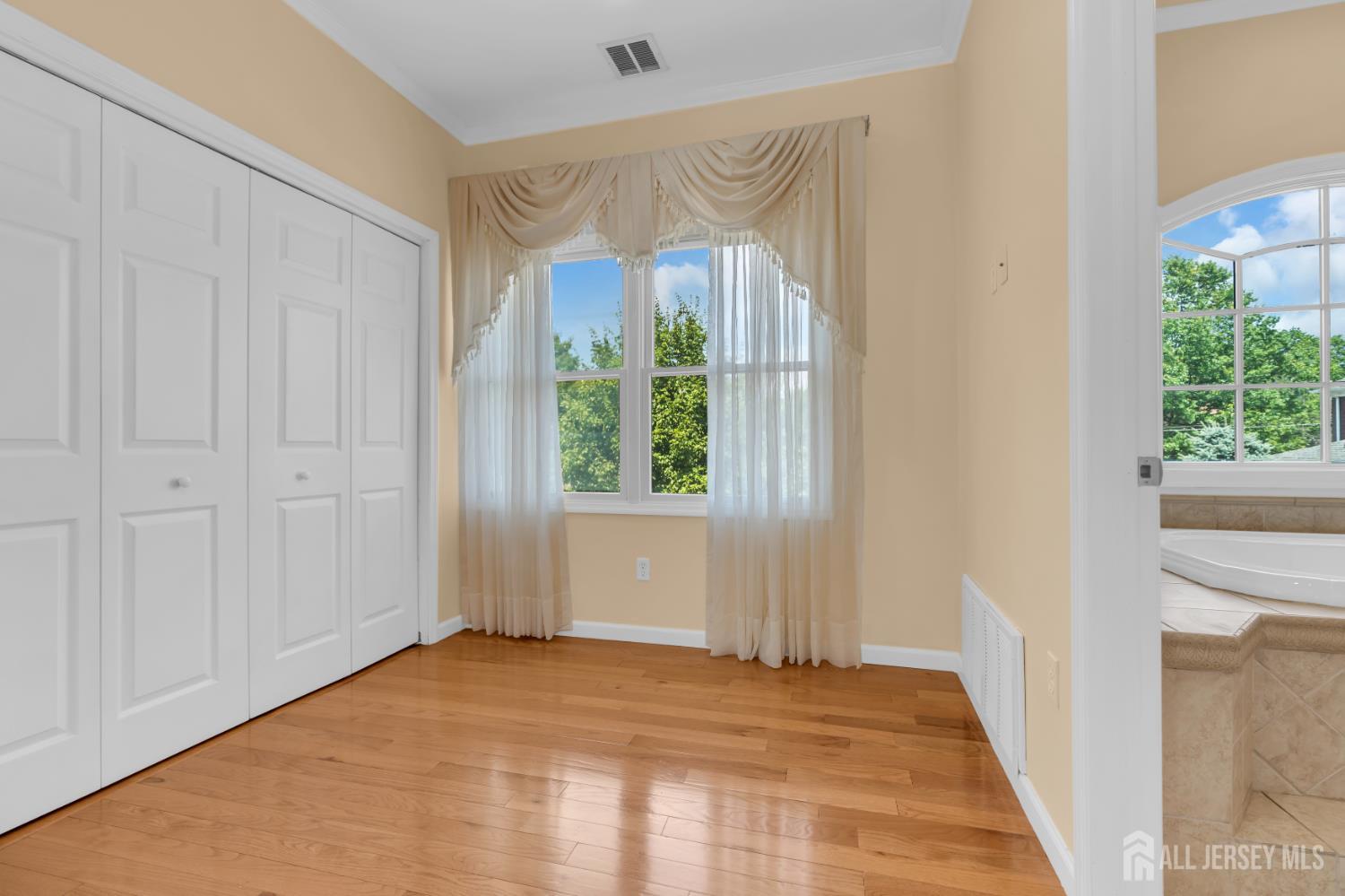 15 Rolfe Avenue Highland Park NJ 08904