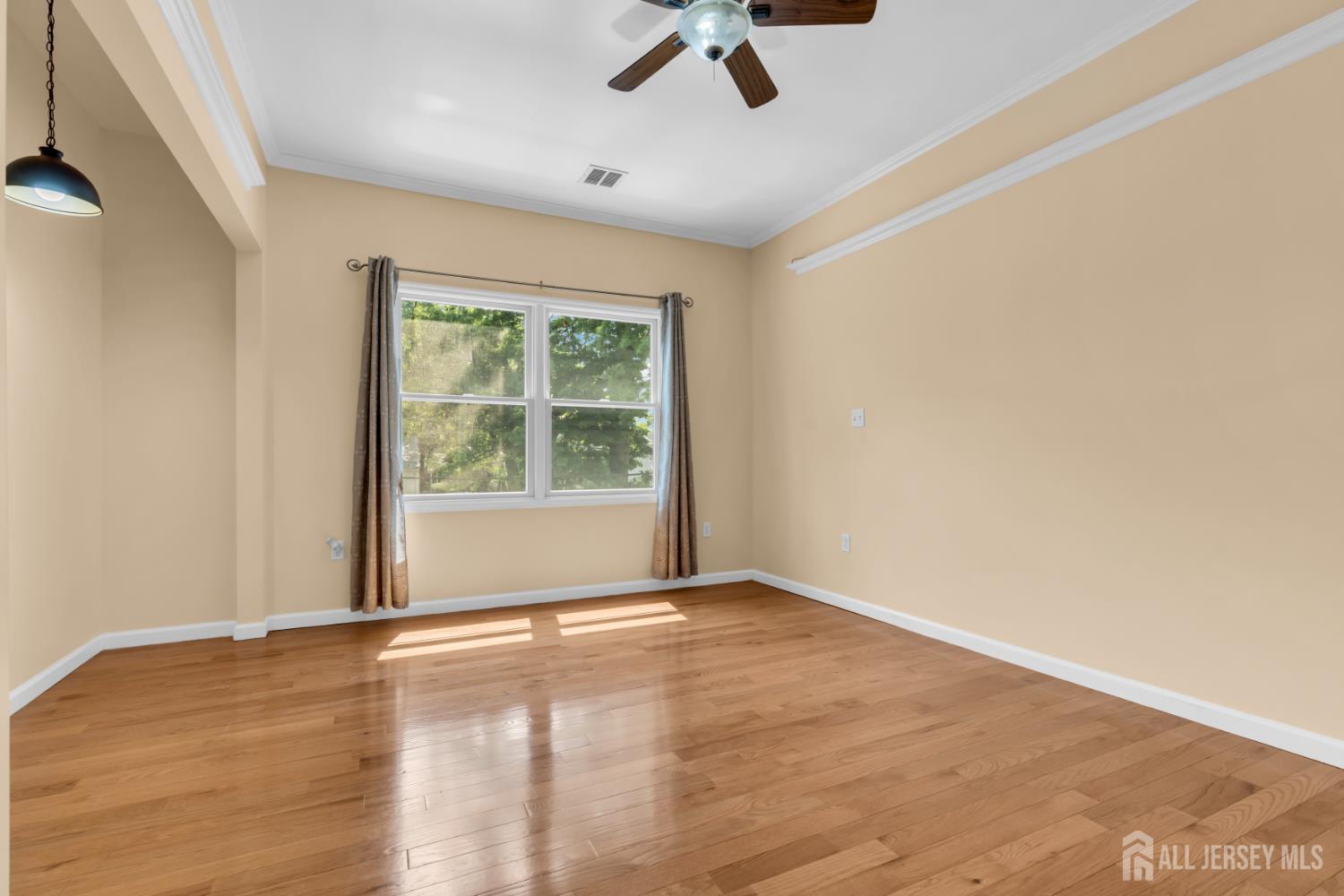 15 Rolfe Avenue Highland Park NJ 08904