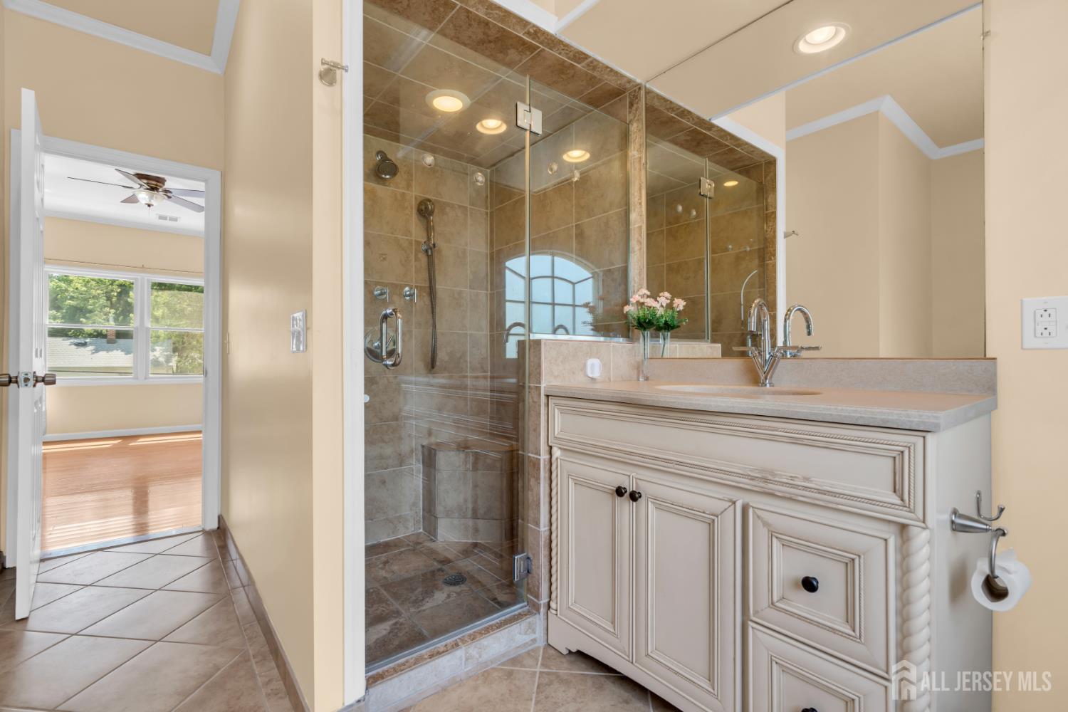 15 Rolfe Avenue Highland Park NJ 08904