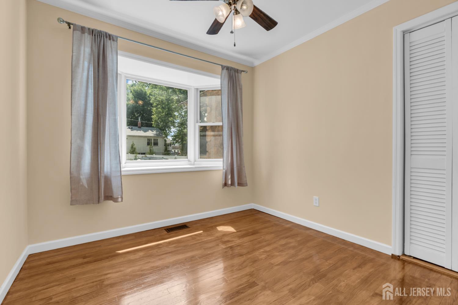 15 Rolfe Avenue Highland Park NJ 08904