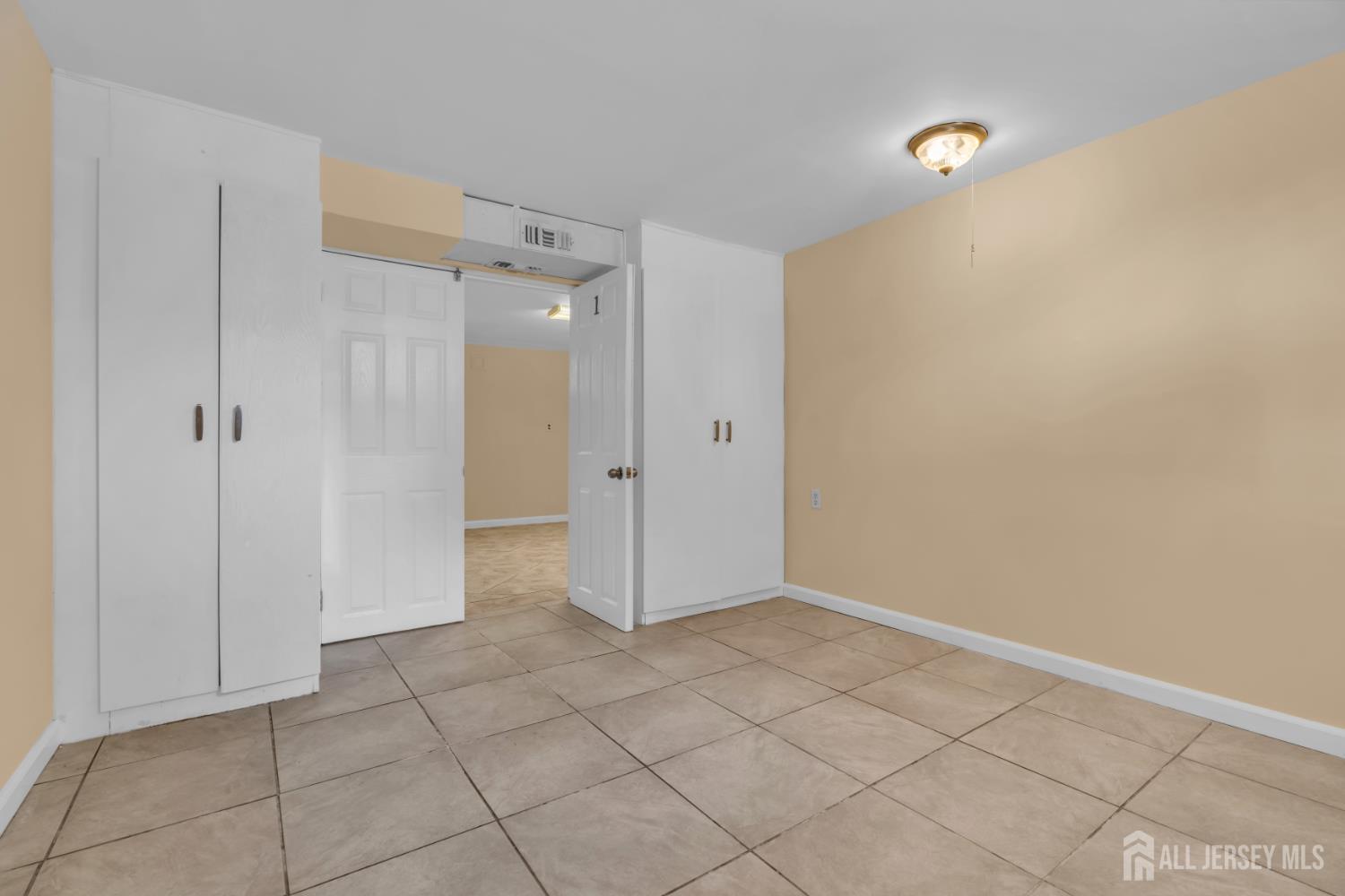 15 Rolfe Avenue Highland Park NJ 08904