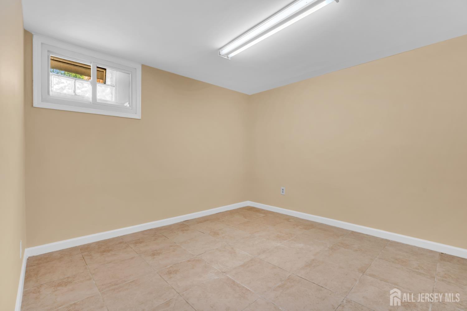 15 Rolfe Avenue Highland Park NJ 08904