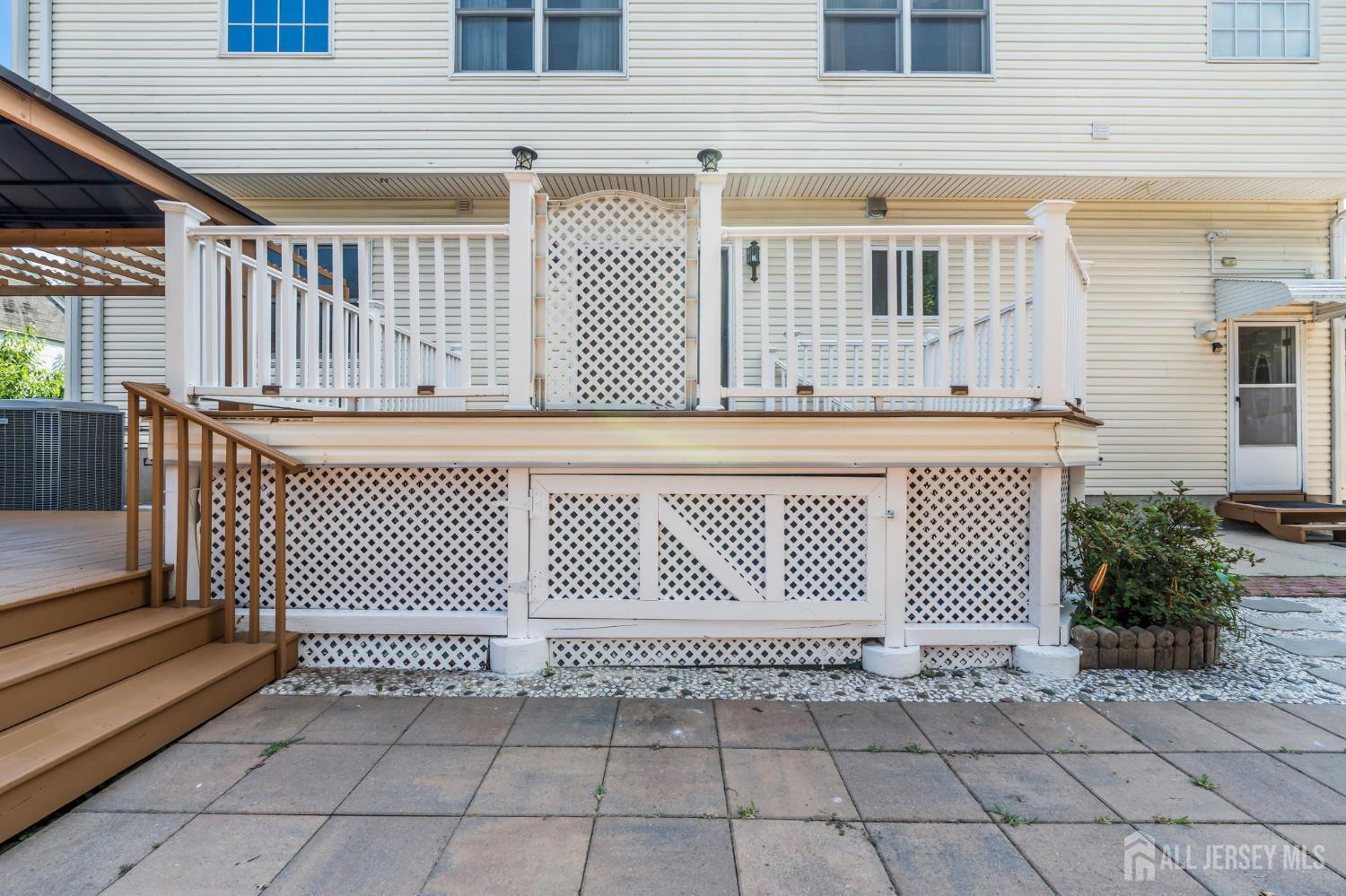 15 Rolfe Avenue Highland Park NJ 08904