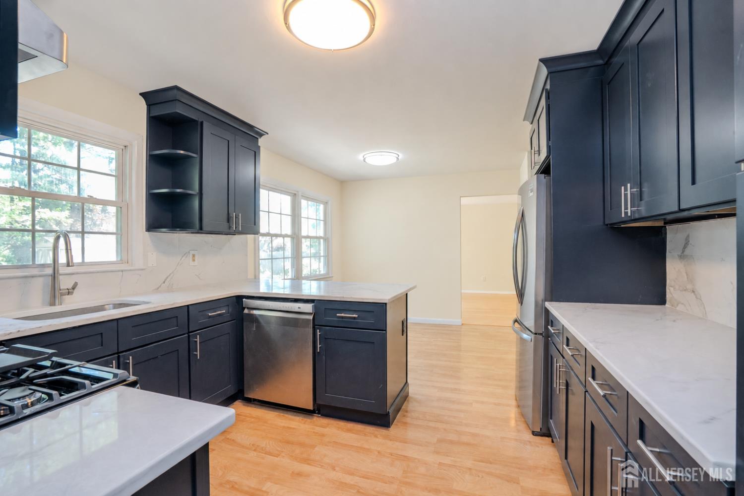 18 Parker Road Plainsboro NJ 08536