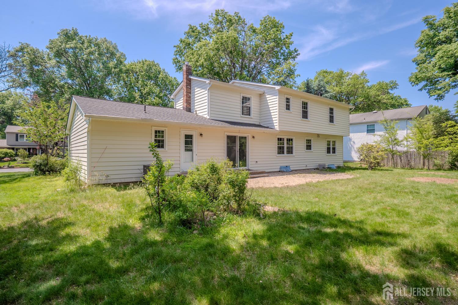 18 Parker Road Plainsboro NJ 08536