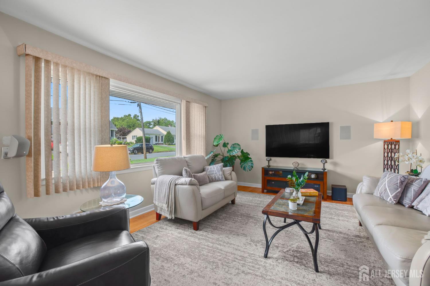 13 Briarwood Drive Franklin NJ 08873