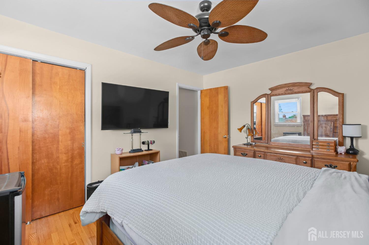 13 Briarwood Drive Franklin NJ 08873