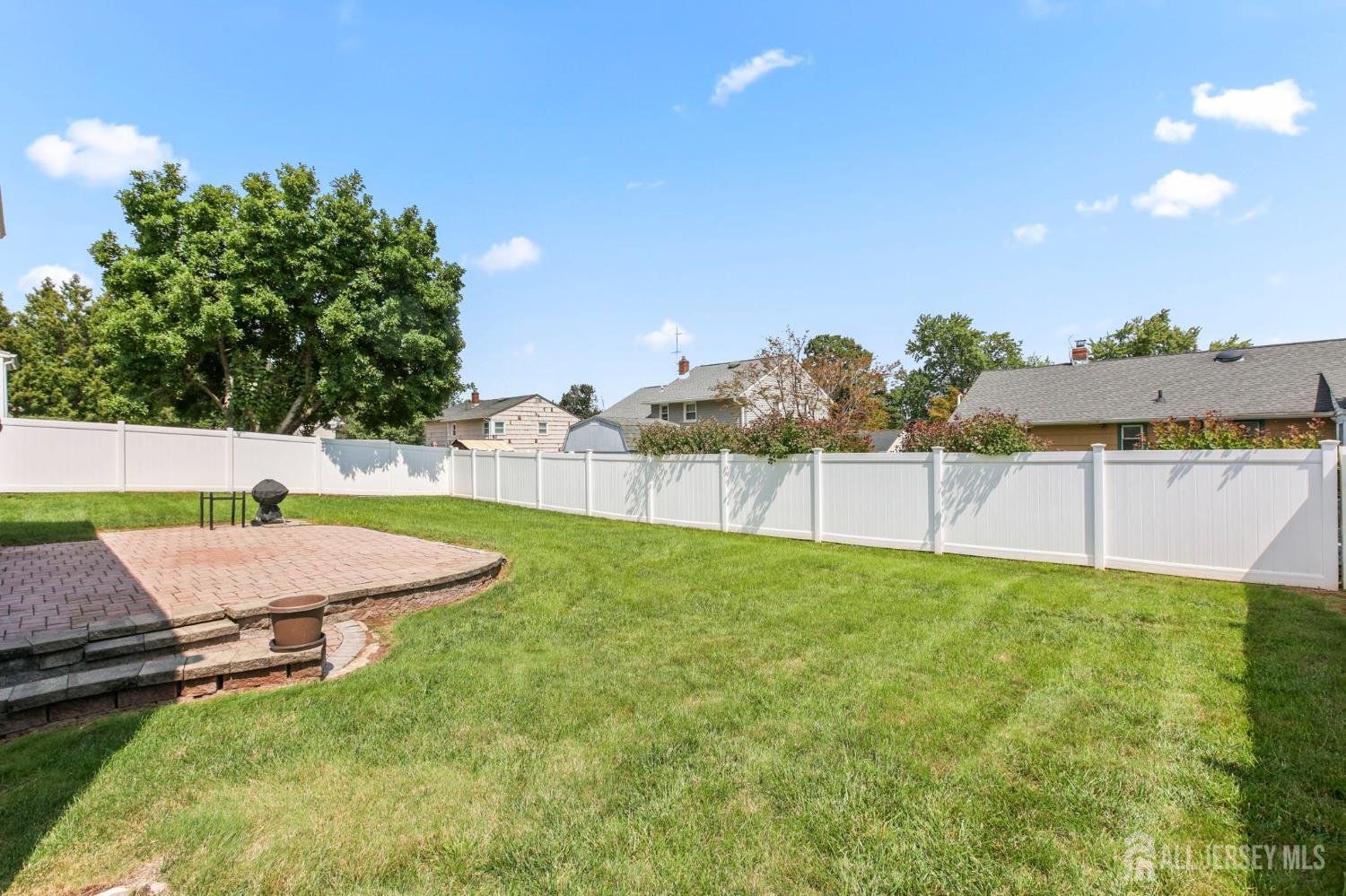 13 Briarwood Drive Franklin NJ 08873