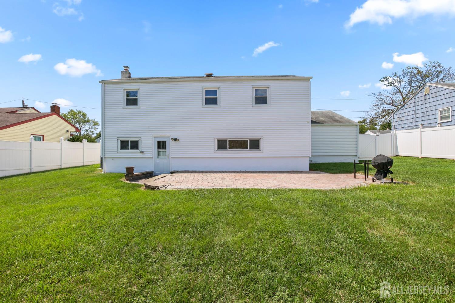 13 Briarwood Drive Franklin NJ 08873