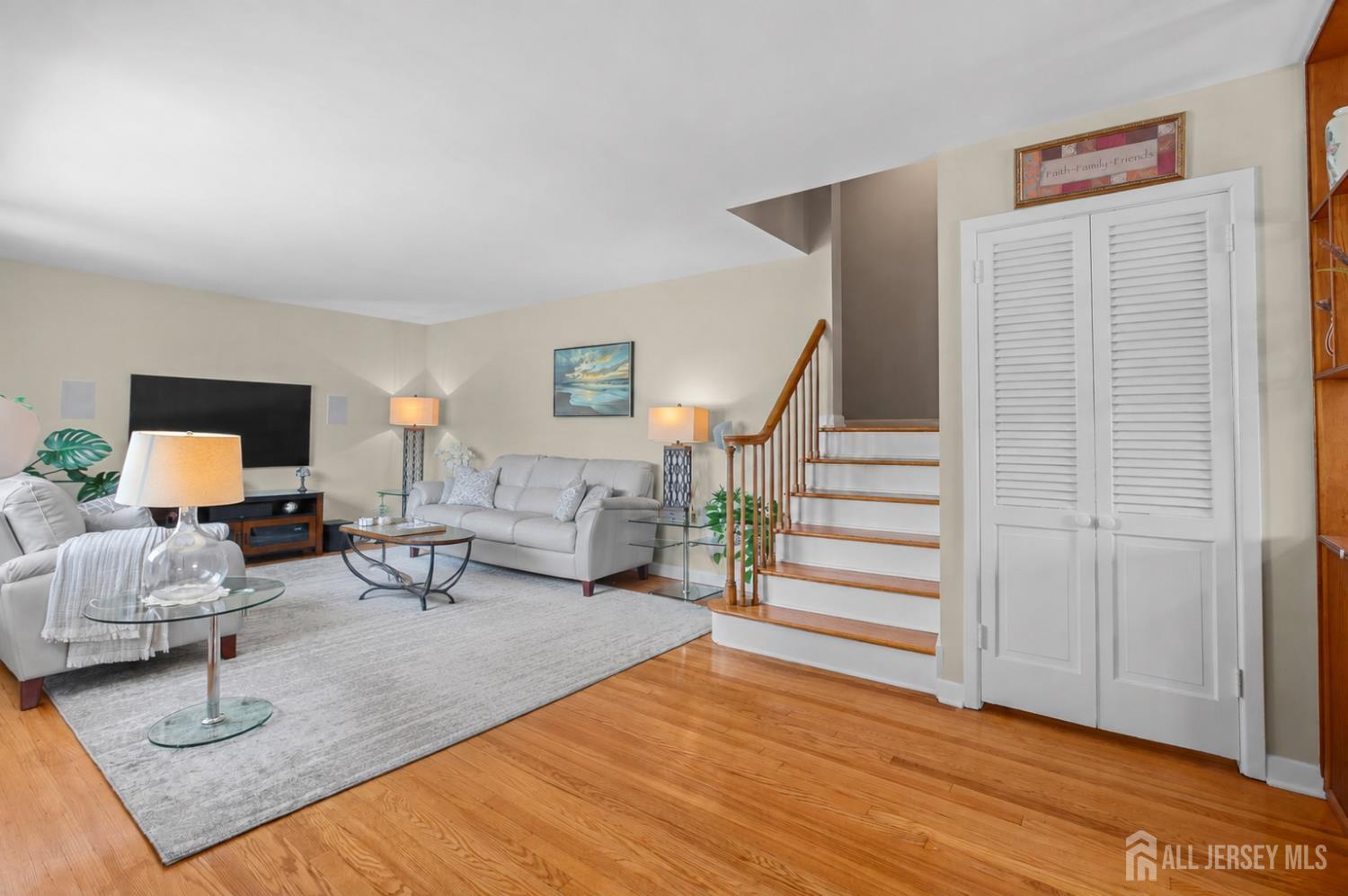 13 Briarwood Drive Franklin NJ 08873