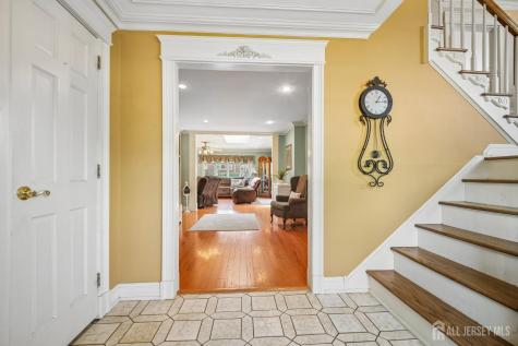 53 Orchard Street Carteret NJ 07008