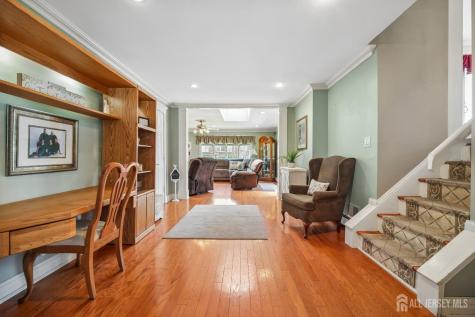 53 Orchard Street Carteret NJ 07008