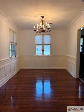13 Fountain Street East Brunswick NJ 08816