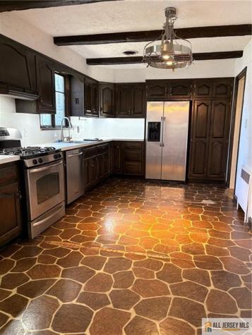 13 Fountain Street East Brunswick NJ 08816