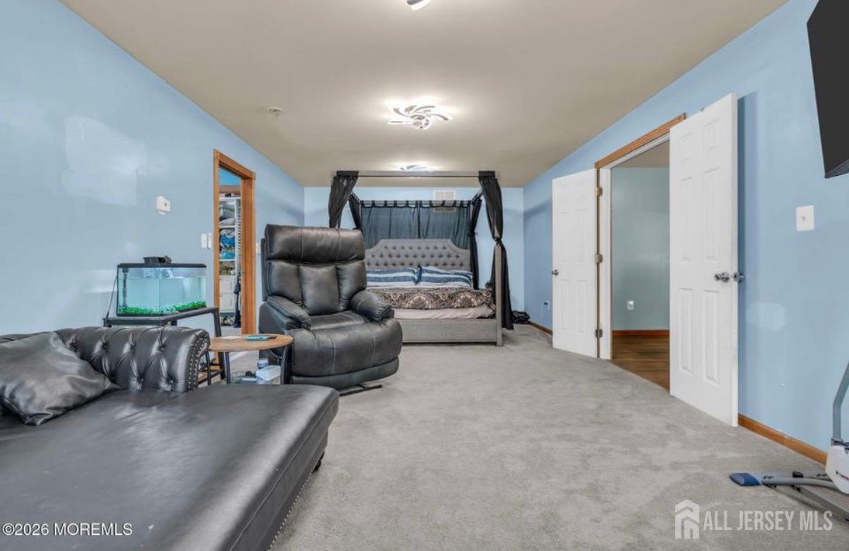 8 West Avenue Middlesex County NJ 08857
