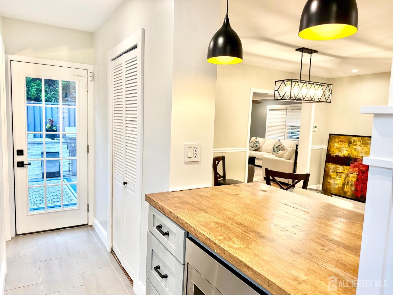 27 Brookside Road Spotswood NJ 08884