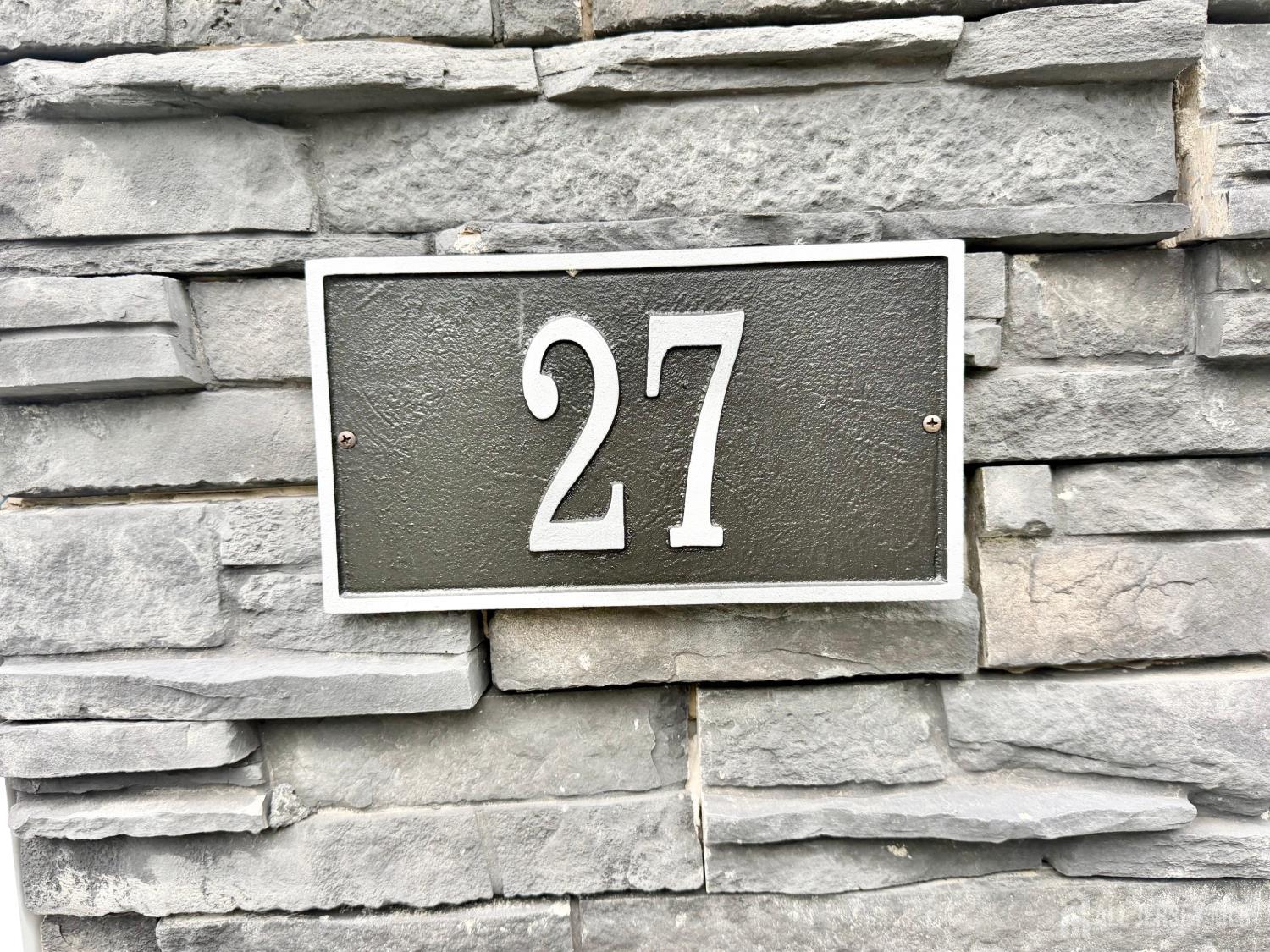 27 Brookside Road Spotswood NJ 08884