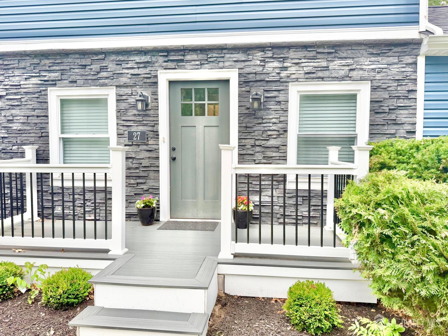 27 Brookside Road Spotswood NJ 08884