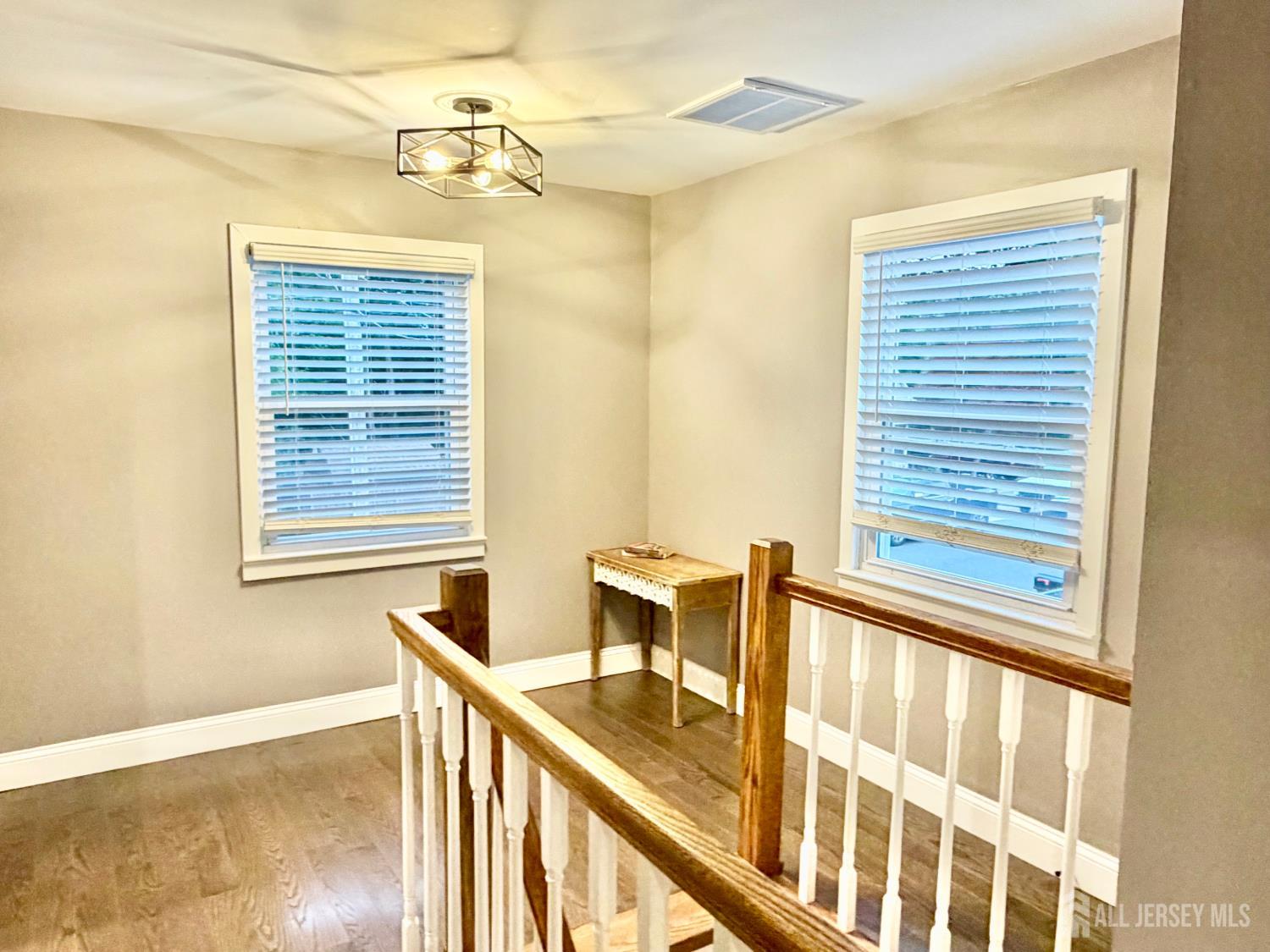 27 Brookside Road Spotswood NJ 08884