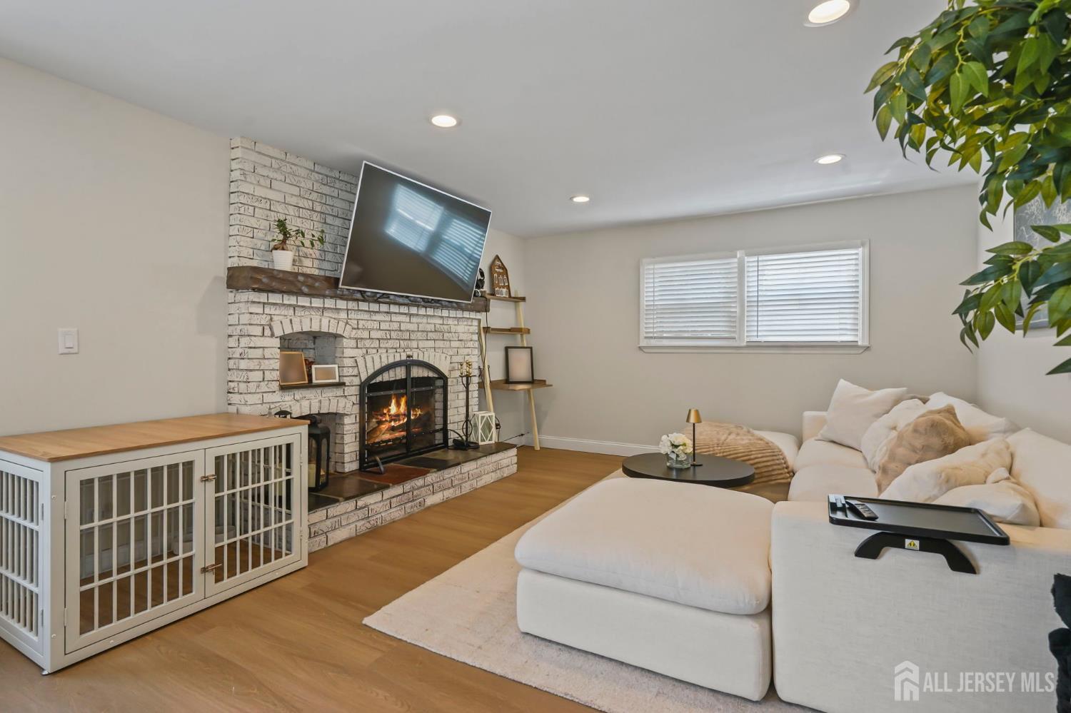 12 Evelyn Terrace South Amboy NJ 08879