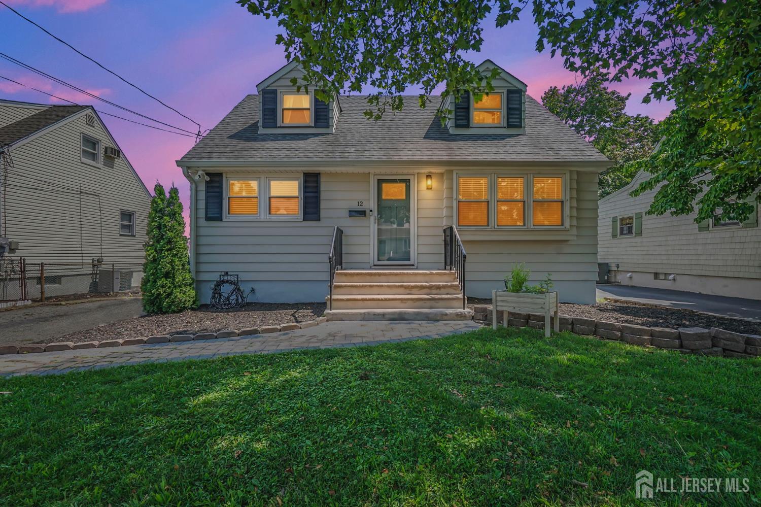 12 Evelyn Terrace South Amboy NJ 08879
