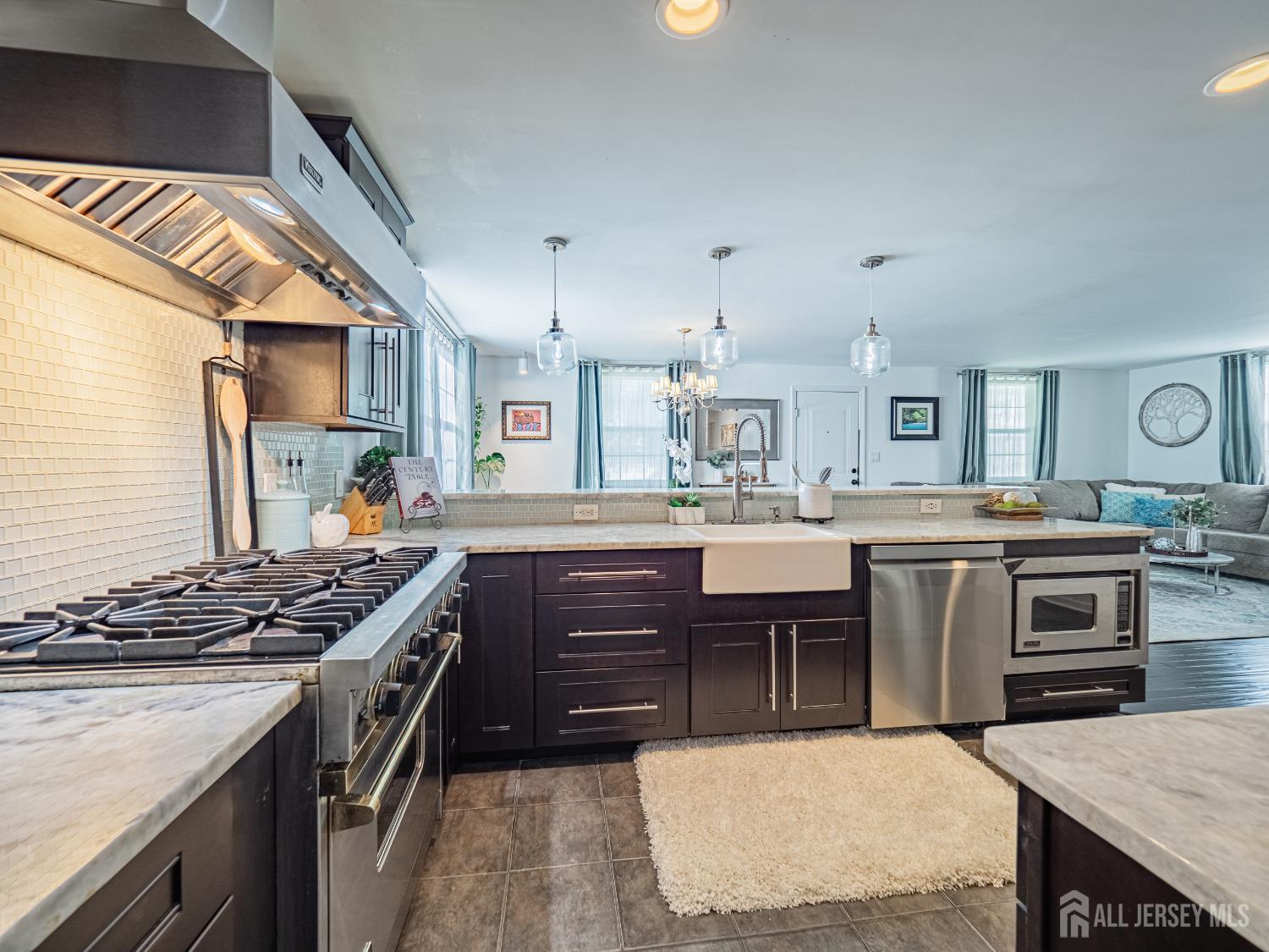 45 Betts Avenue Lawrence NJ 08648