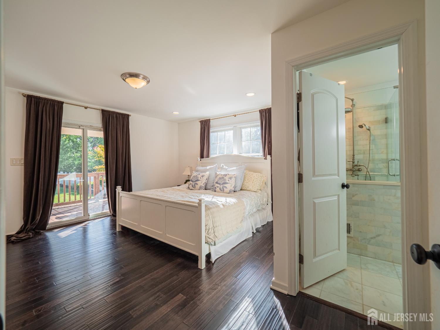 45 Betts Avenue Lawrence NJ 08648