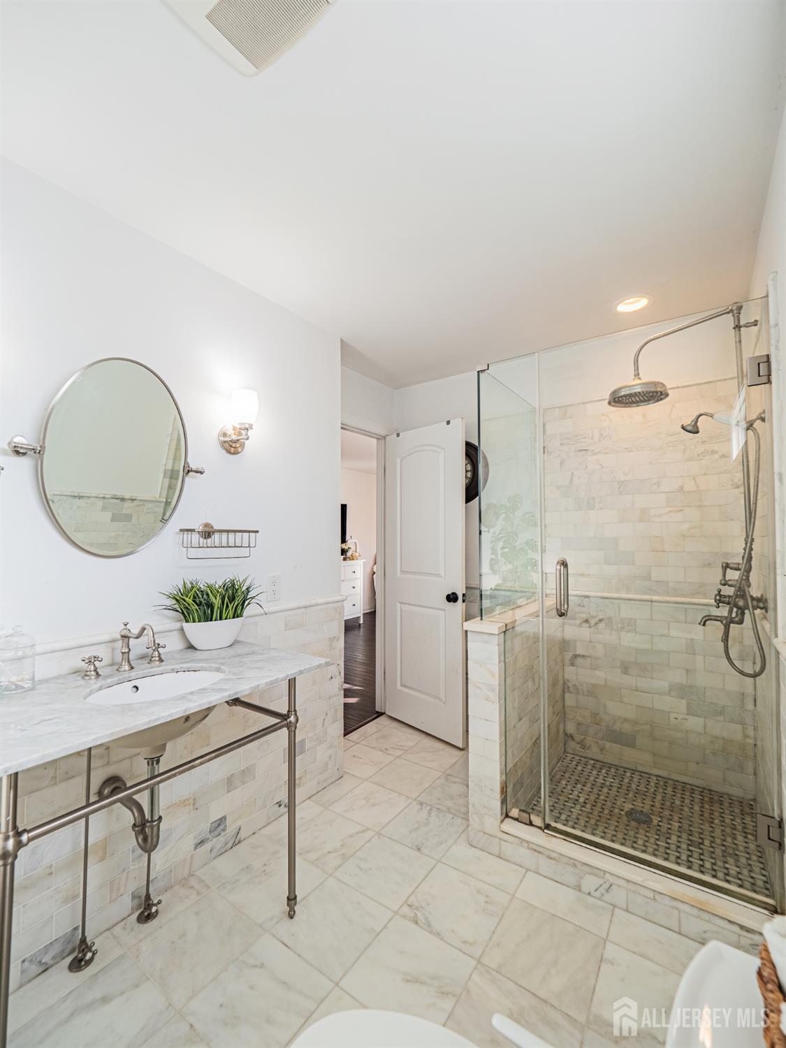 45 Betts Avenue Lawrence NJ 08648