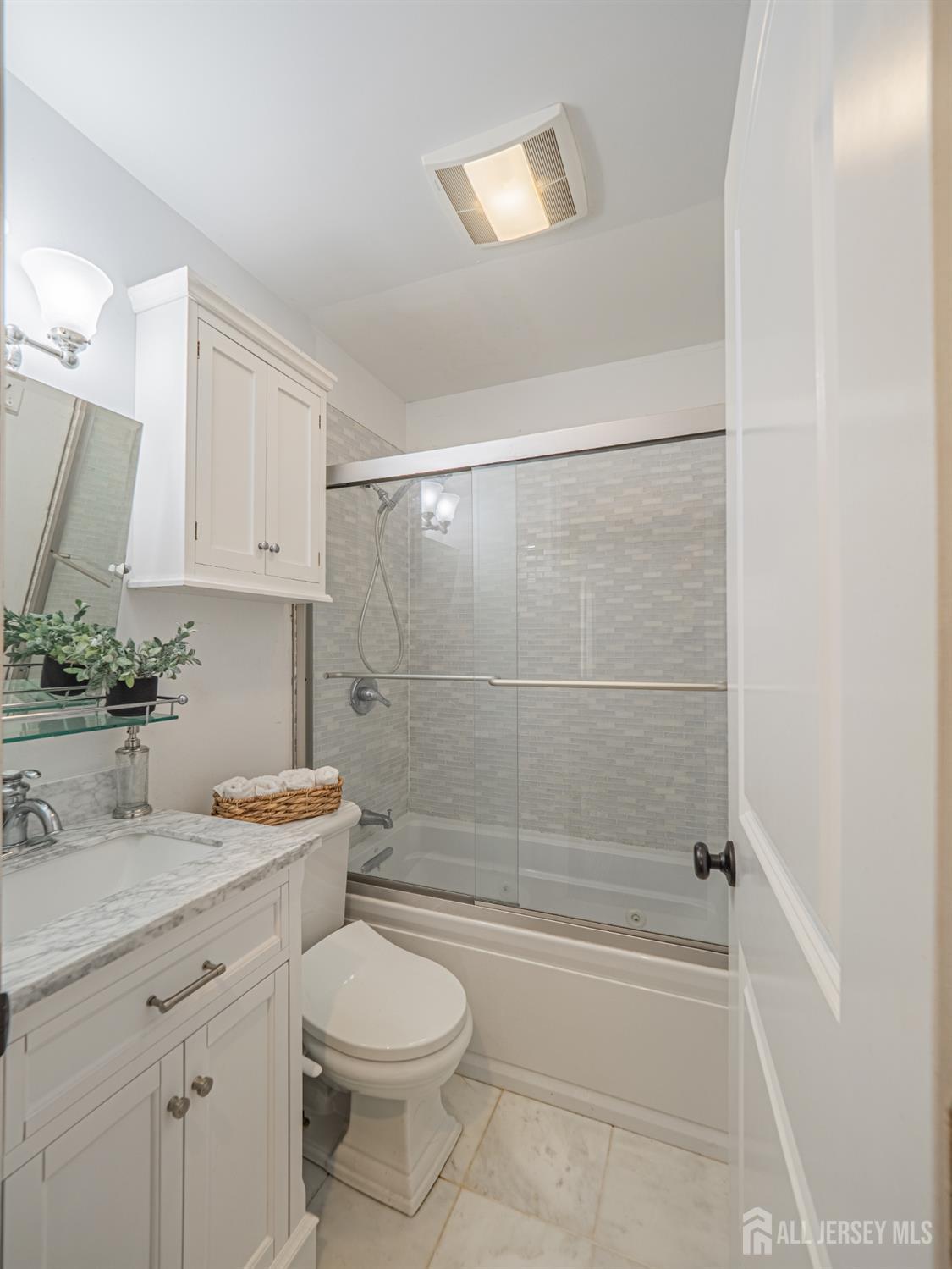45 Betts Avenue Lawrence NJ 08648
