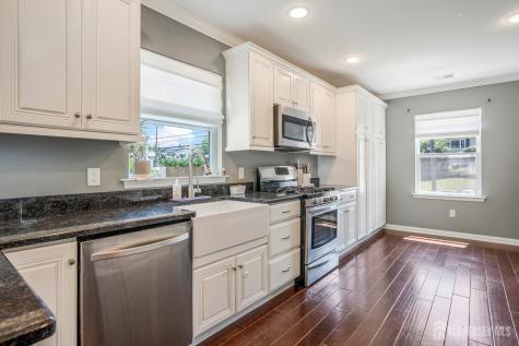 203 Harris Avenue Middlesex NJ 08846