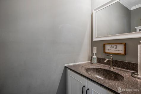 203 Harris Avenue Middlesex NJ 08846