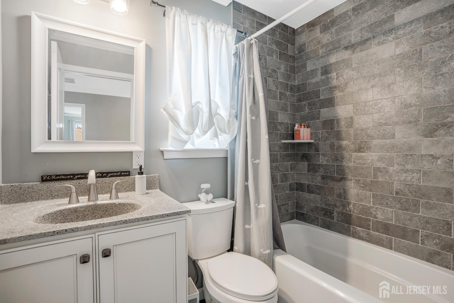203 Harris Avenue Middlesex NJ 08846