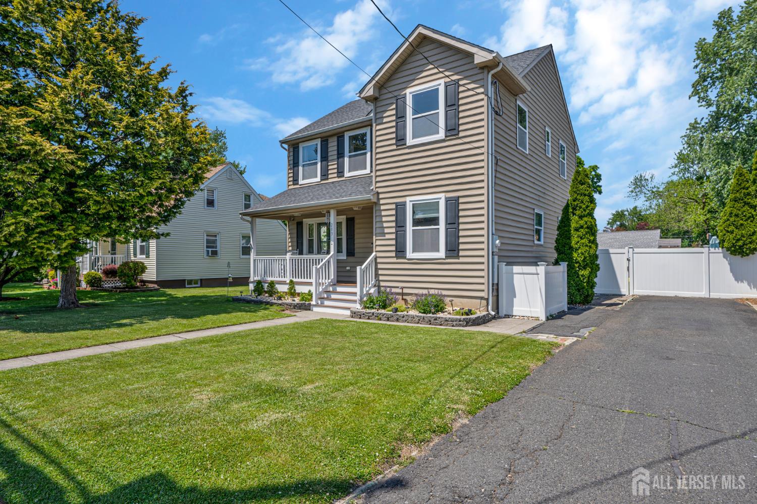 203 Harris Avenue Middlesex NJ 08846