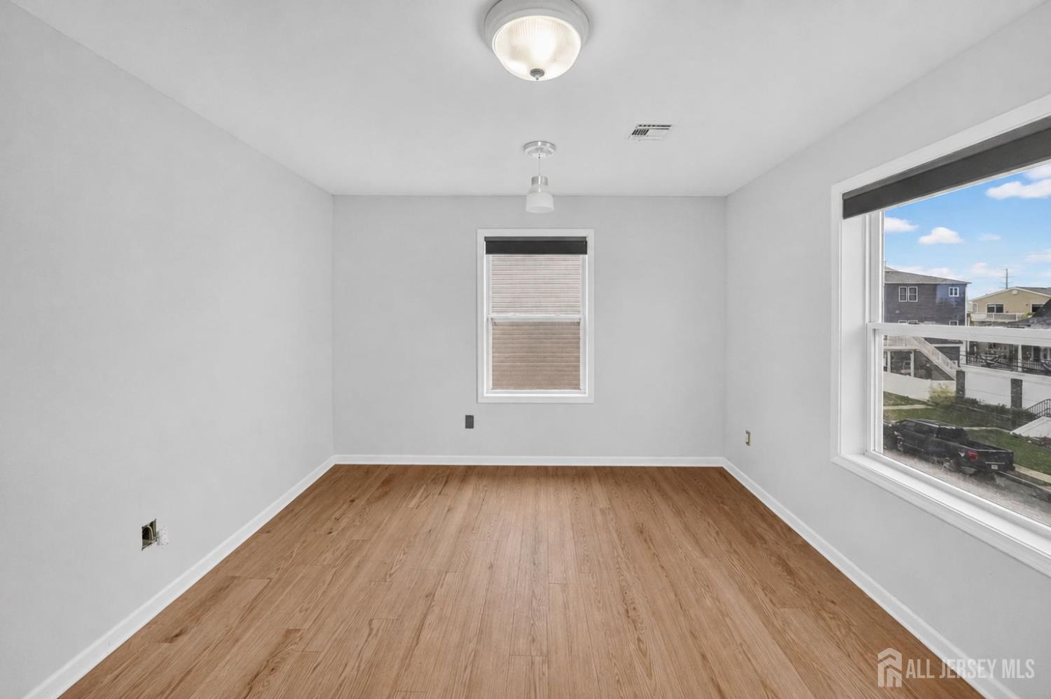 907 Harris Avenue Union Beach NJ 07735