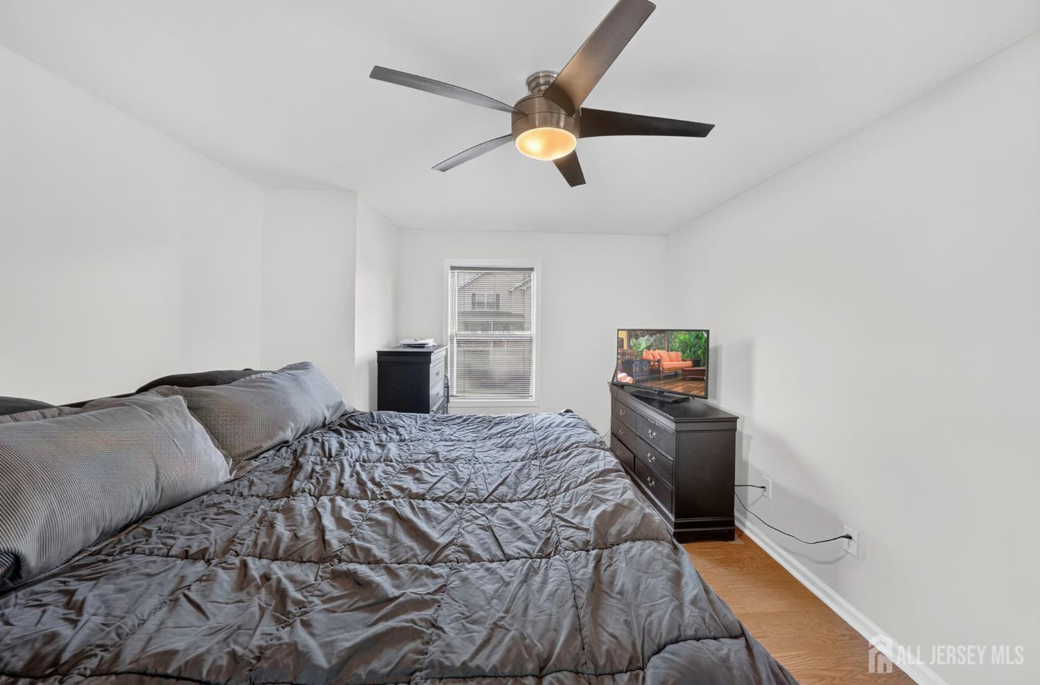 907 Harris Avenue Union Beach NJ 07735